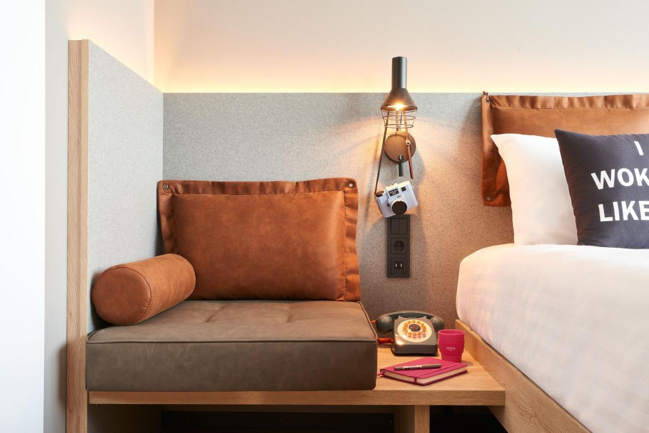 Hotel Moxy Amsterdam Schiphol Airport Hoofddorp Zewnętrze zdjęcie