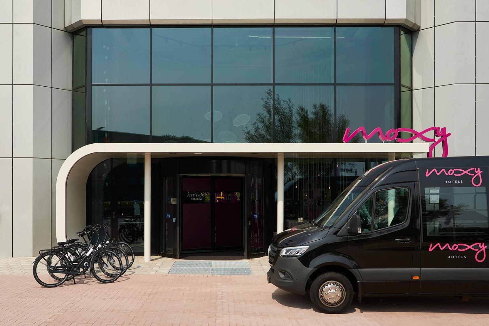 Hotel Moxy Amsterdam Schiphol Airport Hoofddorp Zewnętrze zdjęcie